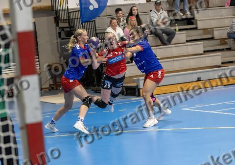 Hedda Tomsdatter Ekstrøm