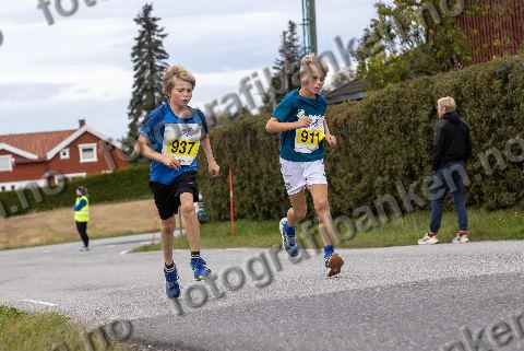 Johan Løvik-Nesje (937) · Kristian Klemmetsem (911)