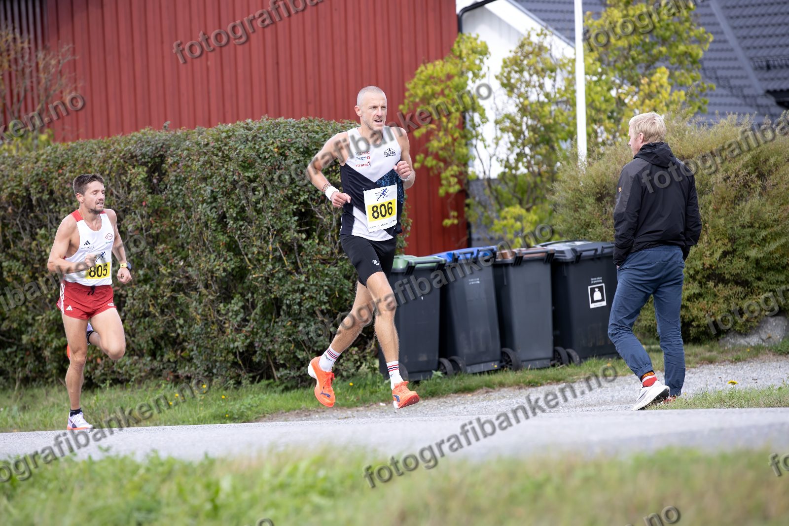Truls Vegard Skarvøy (805) · Christer Hult (806)