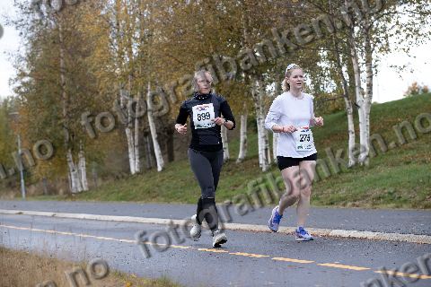 Jane Merete Thøgersen (899) · Marte Roen (275)