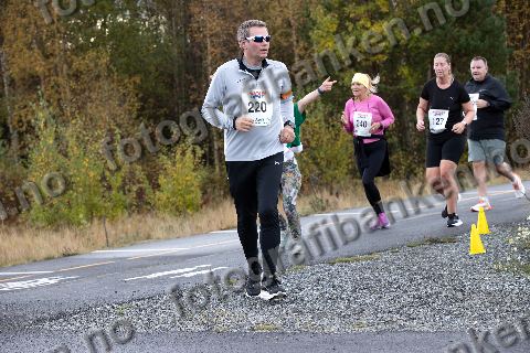 André Johansen (220) · Bente Rønningen (240) · Lene Nordbeck Jøransen (127)