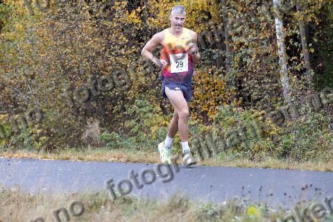 Simen Nieuwlat (29)