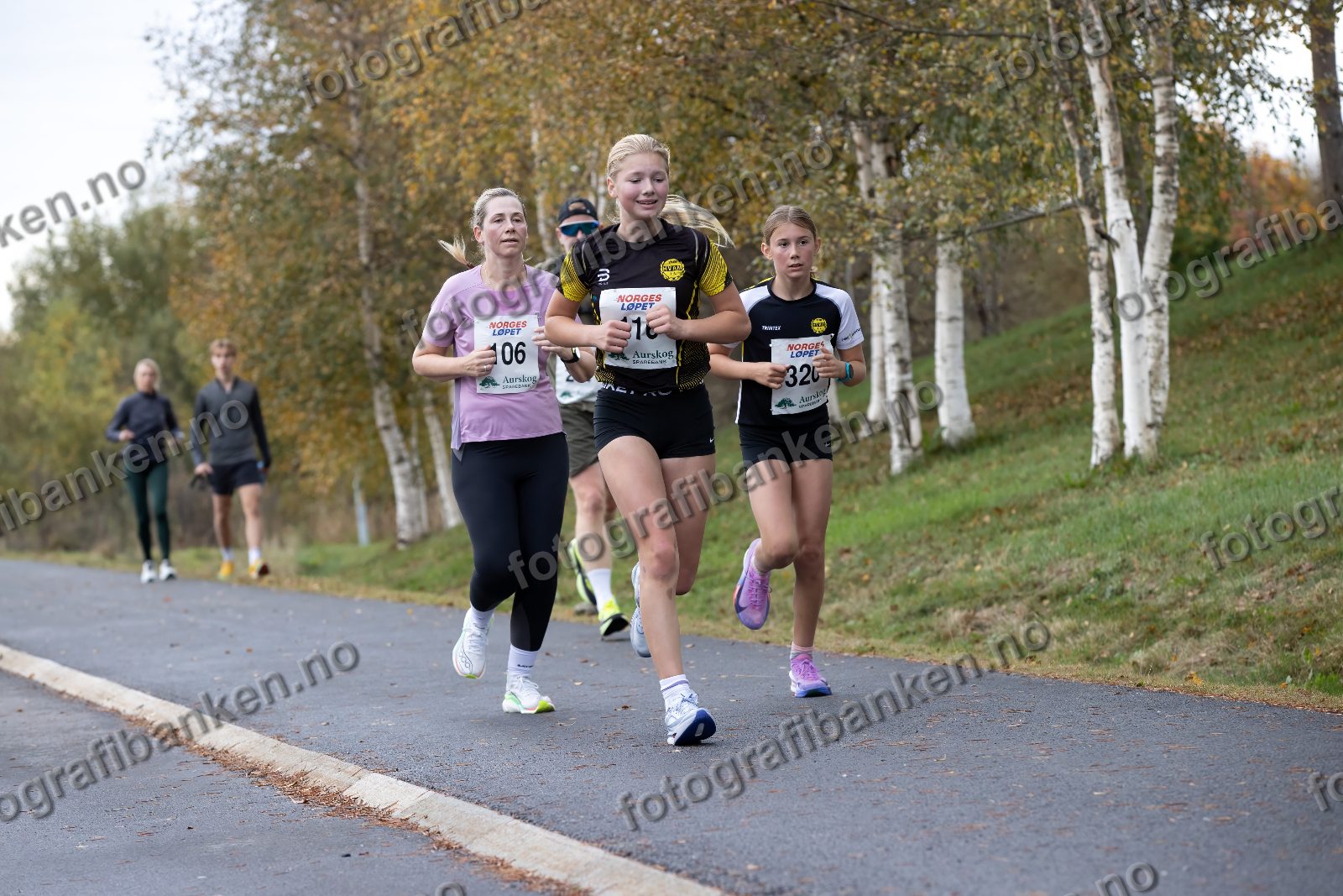 Anna-Eline Thoresen (116) · Rebecca Askildsen (106) · Mathilde Eek-Thoresen (320)