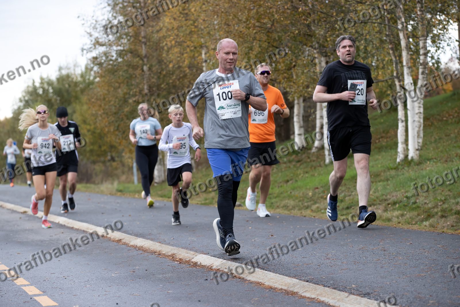 Steffan Lian (1007) · Christian Røgeberg (120)