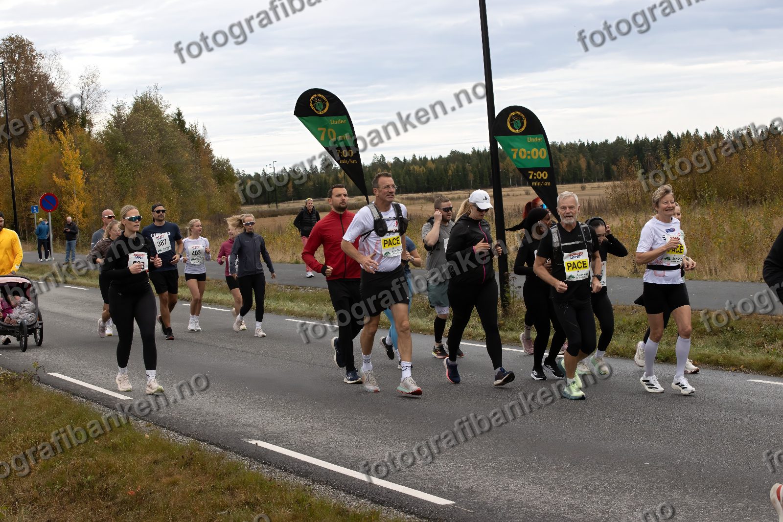 Simon Stavis (387) · Amalie Reiersrud (403)