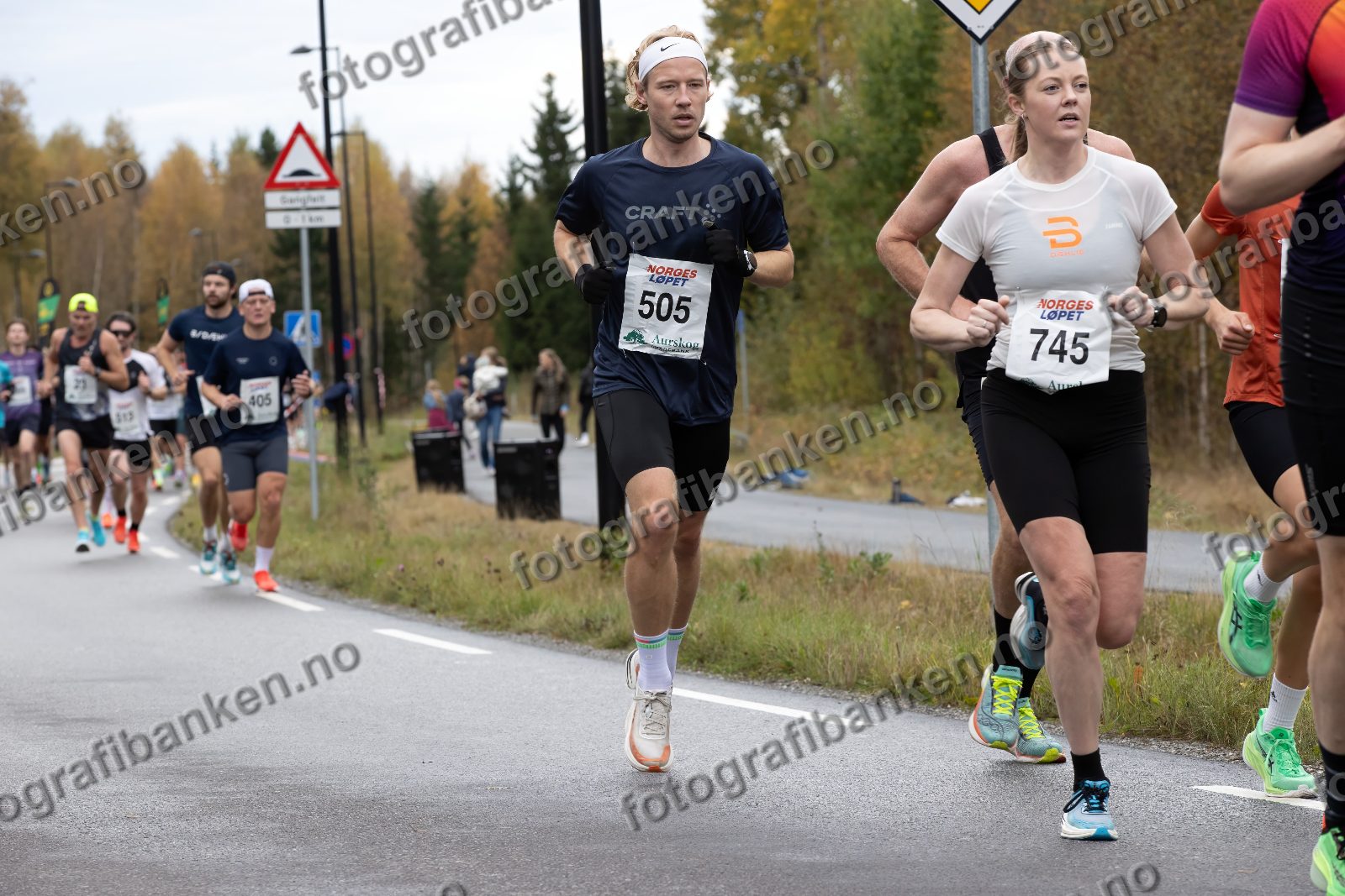 Jon Emil Tanum Dahl (505) · Mathilde Lutnæs (745)