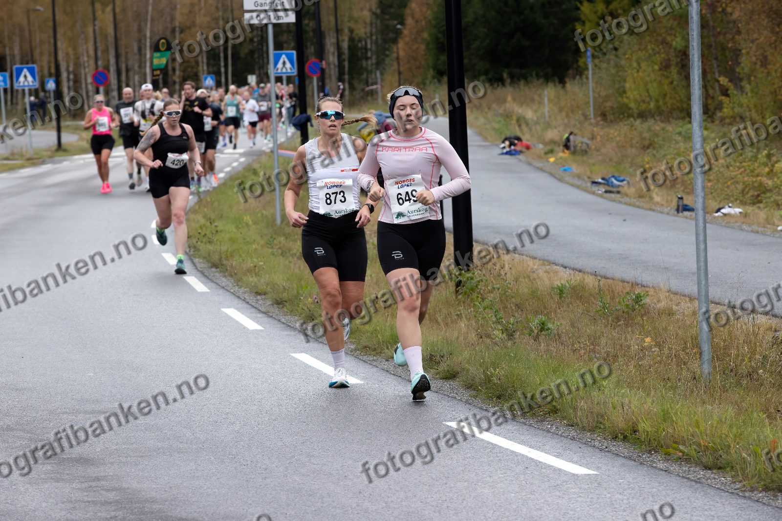 Marte Sponaas-Stein (873) · Hedda Engelien (649)