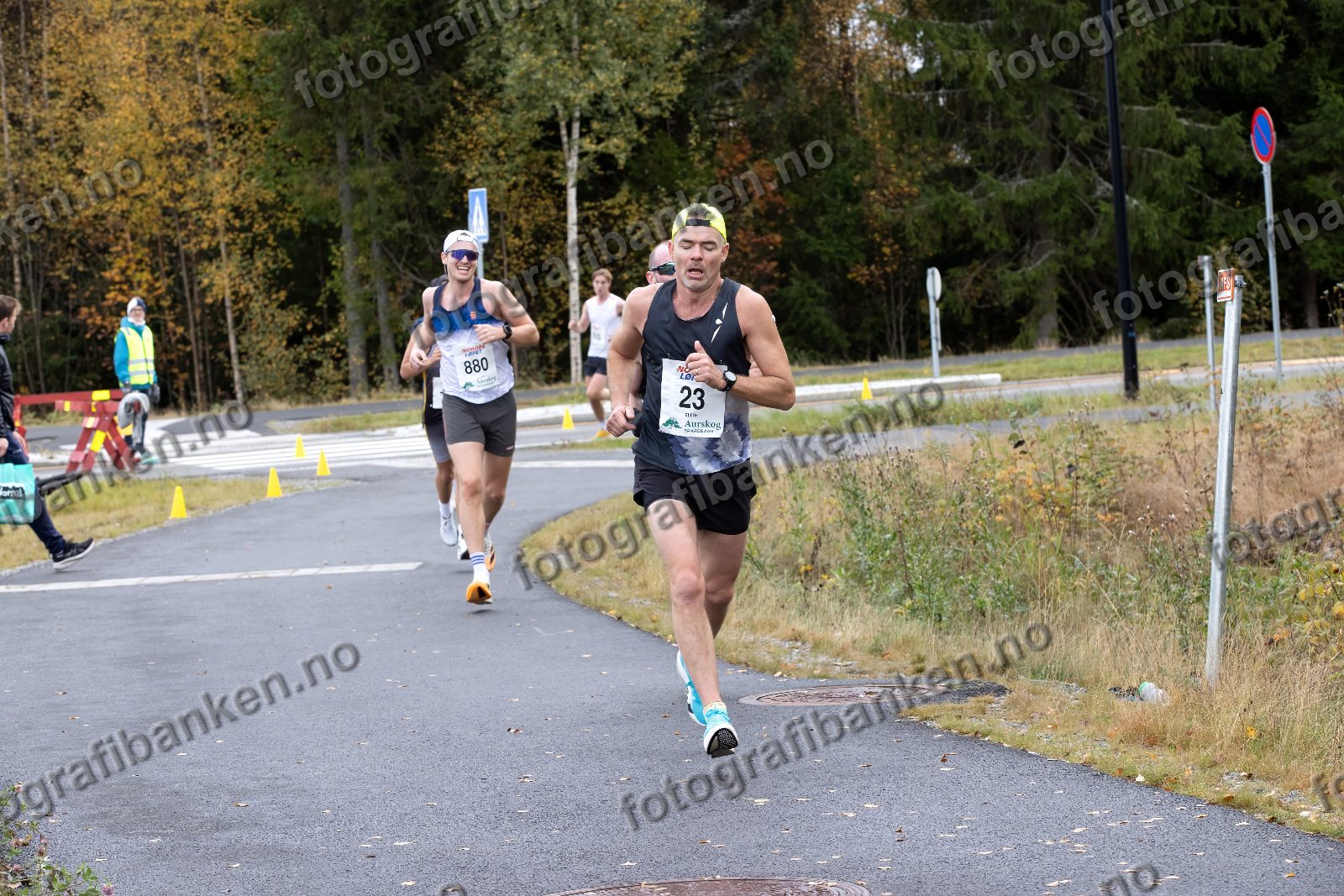 Stefhan Skjennum (23) · Daniel Hanstad (880)
