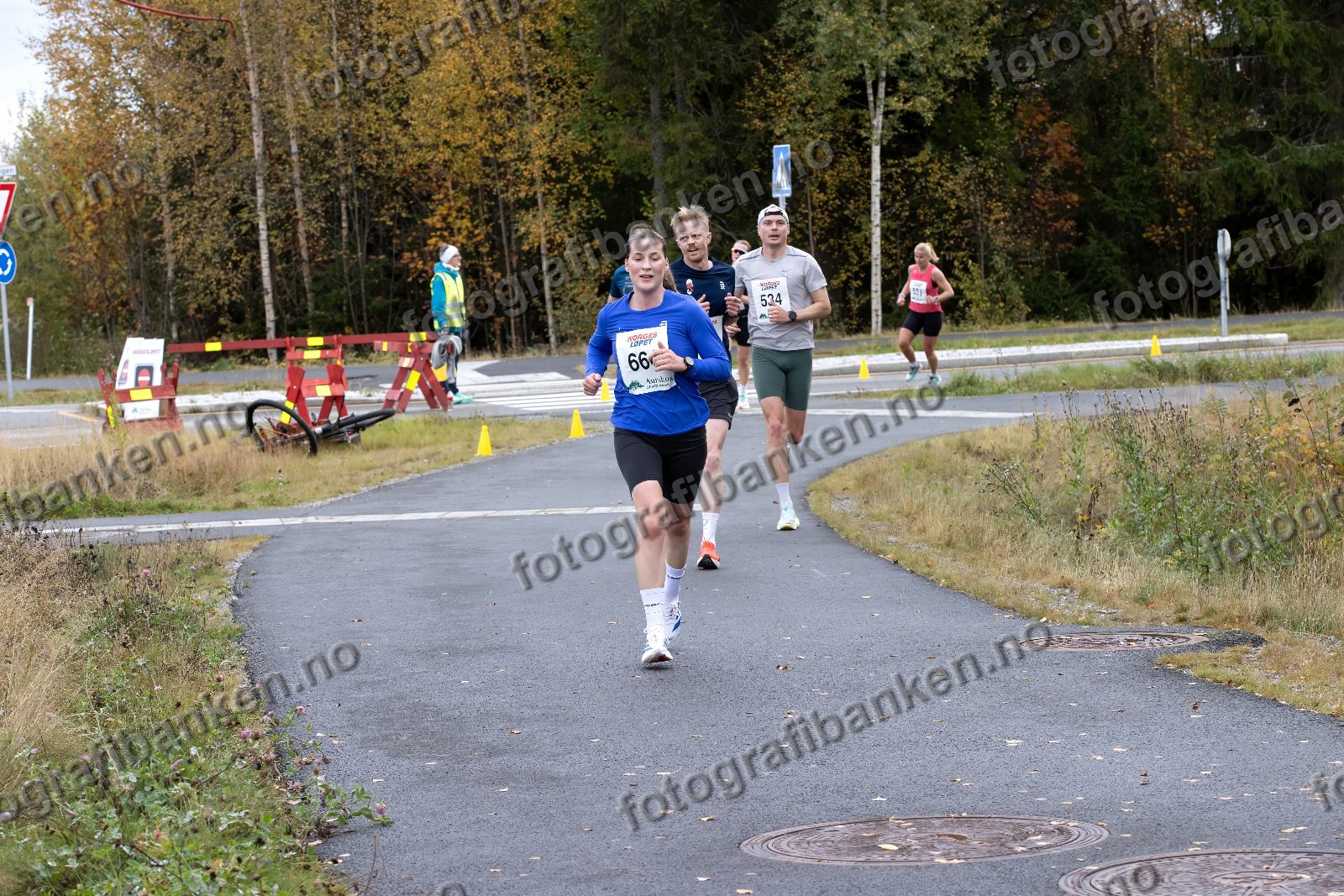 Michelle Bang Widding (664) · Gaute Forseth Helgesen (730) · Eirik Lyshaug (534)