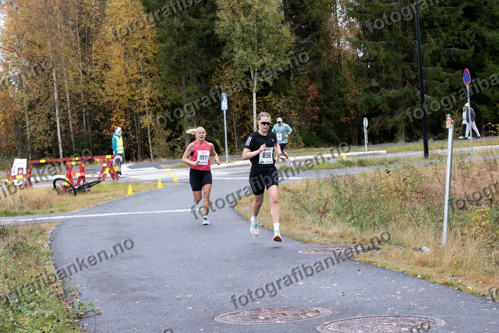 Nina Jørgensen (551) · Maria Ringstad (856)