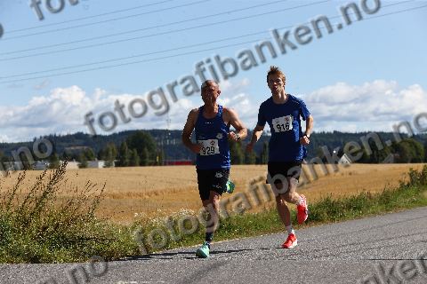Jonas Melby Bråten (916) · Marius Borger (929)