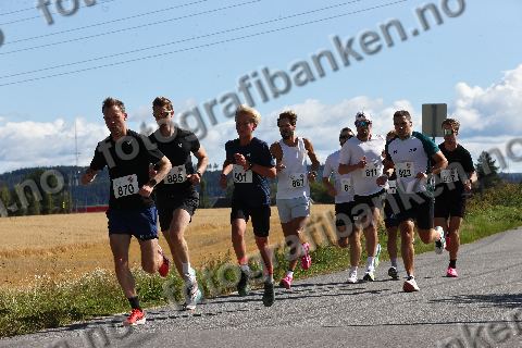 Corsin Hösli (811) · Trygve Ottersen (870) · Markus Kildahl (885)