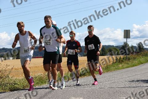 Simen Alexander Strømstad (770) · Kenneth Torkehagen (887) · Simen Andersen (923)