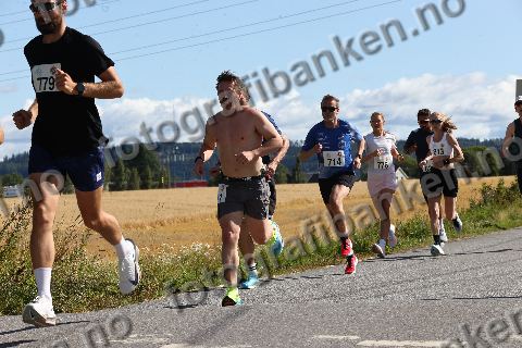 Håvard Njå (714) · Hege Hagehaugen Nygård (778) · Martin Hippe (779)