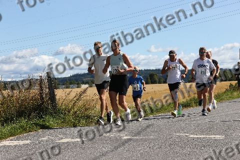 Ernst Herlof Kristiansen (727) · Stine Langedrag (730) · Lars Smedsrud (893)
