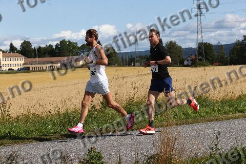 Trygve Ottersen (870) · Kenneth Torkehagen (887)
