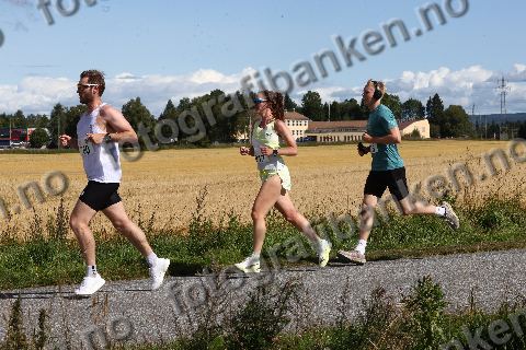 Simon Winje (760) · Jeanette Fjære-Lindkjenn (817)