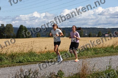 Maria Dahlgading (785) · Hedvig Nøtsund Carlsen (832)