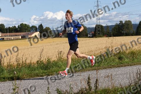 Jonas Melby Bråten (916)