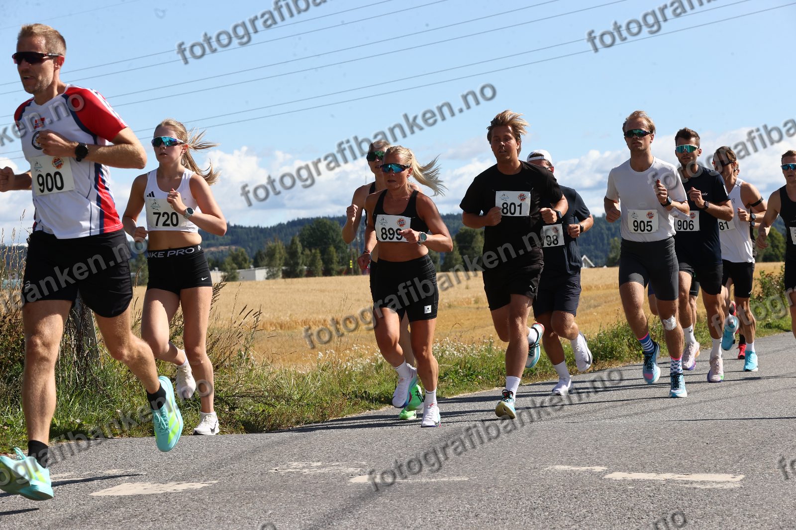 Emma Hovi (720) · Vebjørn Aaseth (801) · Nicolai Arntzen Borenstein (895)