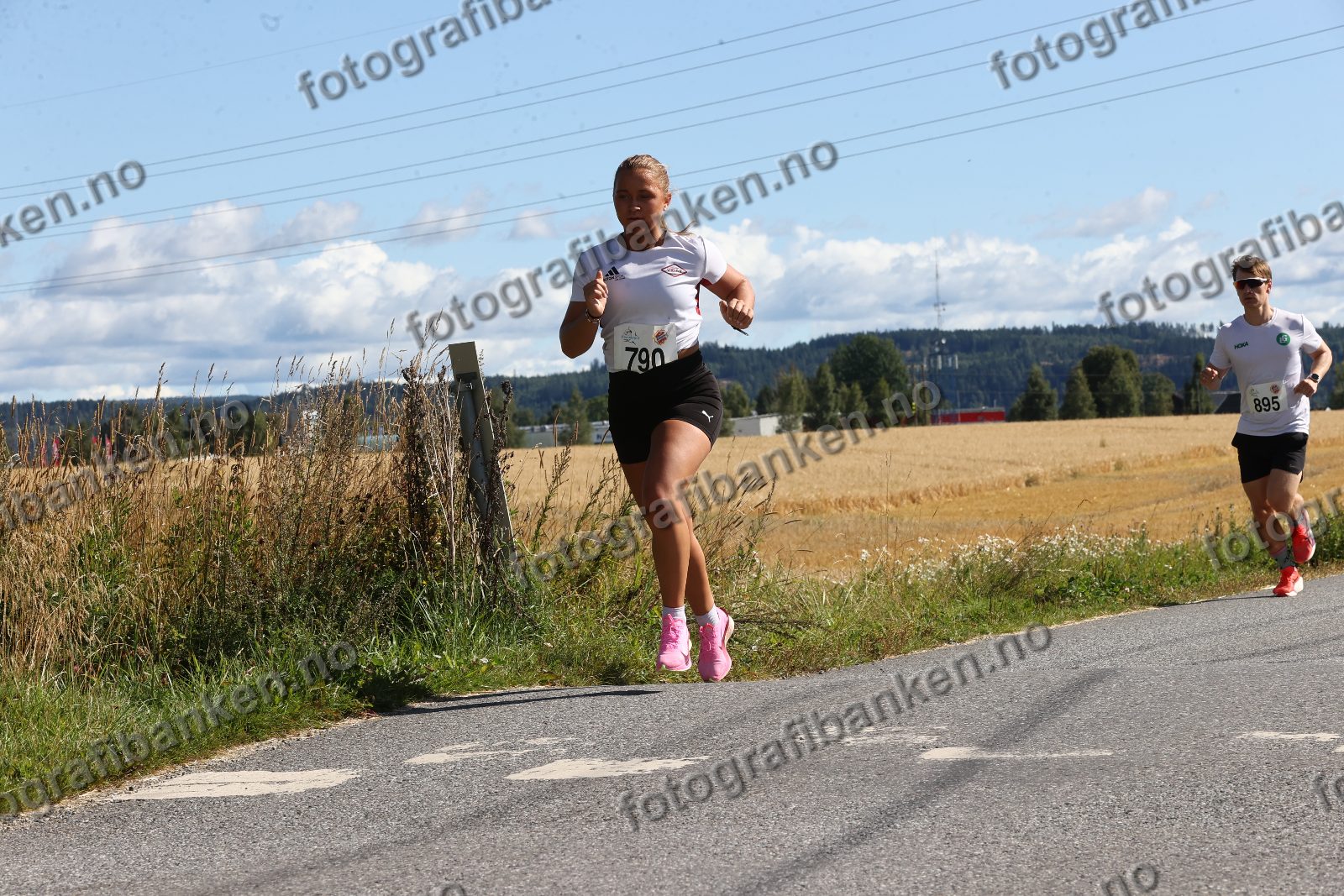 Julie Lous (790) · Nicolai Arntzen Borenstein (895)