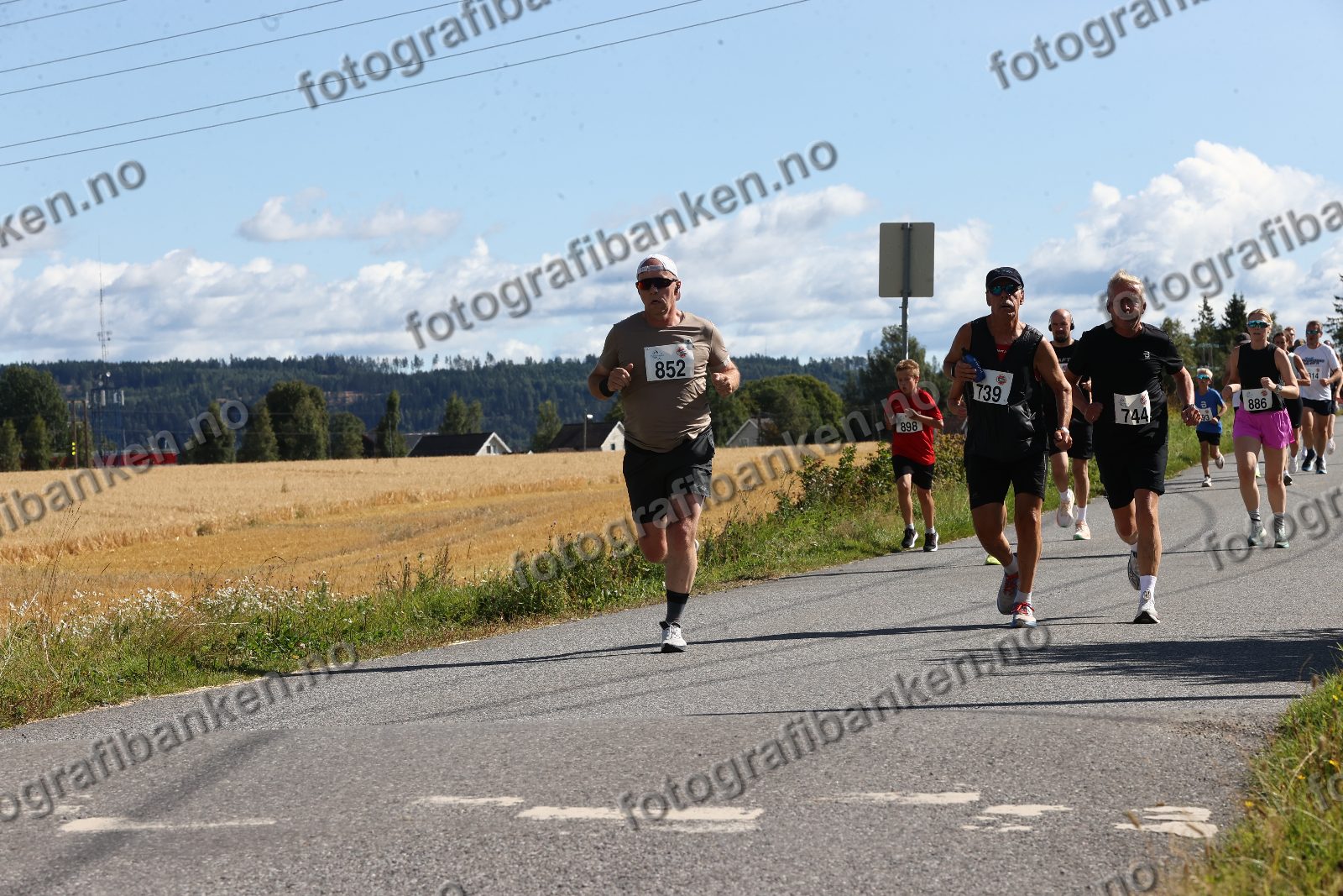 Morten Hansen (744) · Frode Krokengen (852) · Anne Gundersen (886)