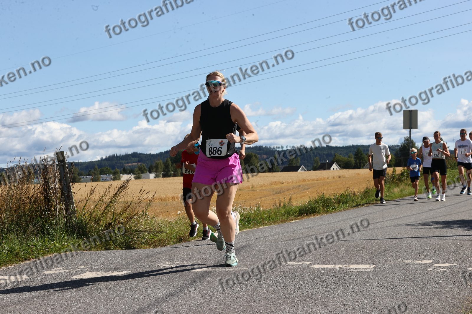 Stine Langedrag (730) · Anne Gundersen (886) · Lars Smedsrud (893)