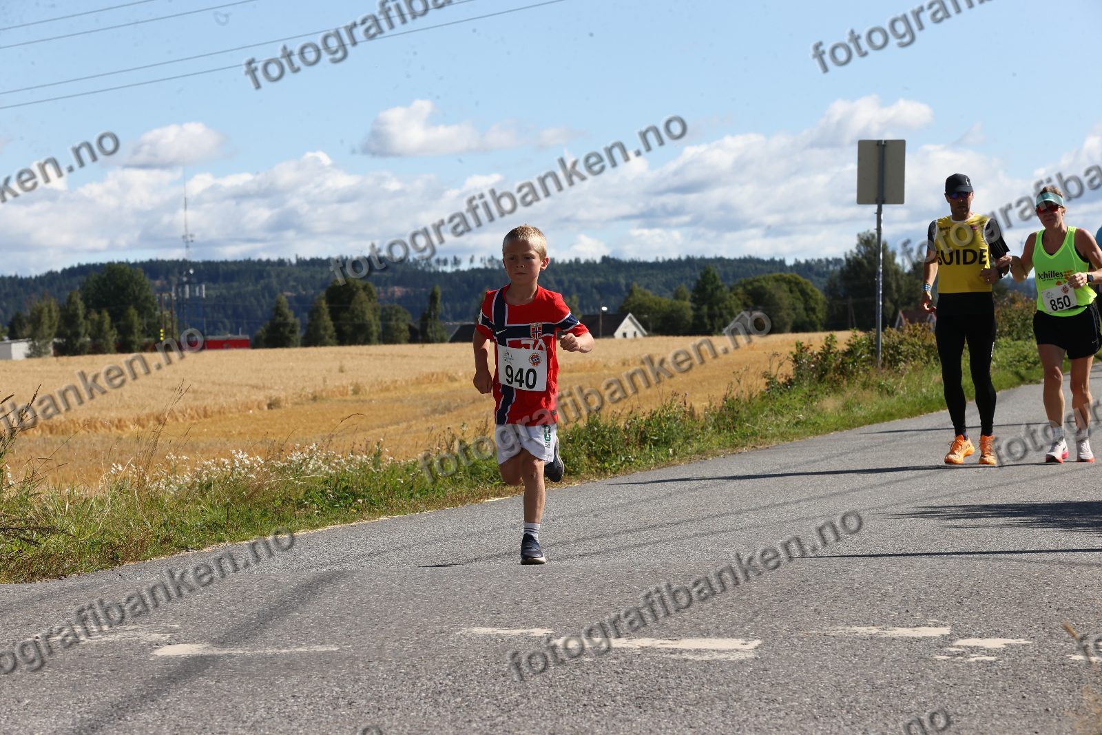 Julie Garsiot (850) · Håkon Blomberg Sveen (940)