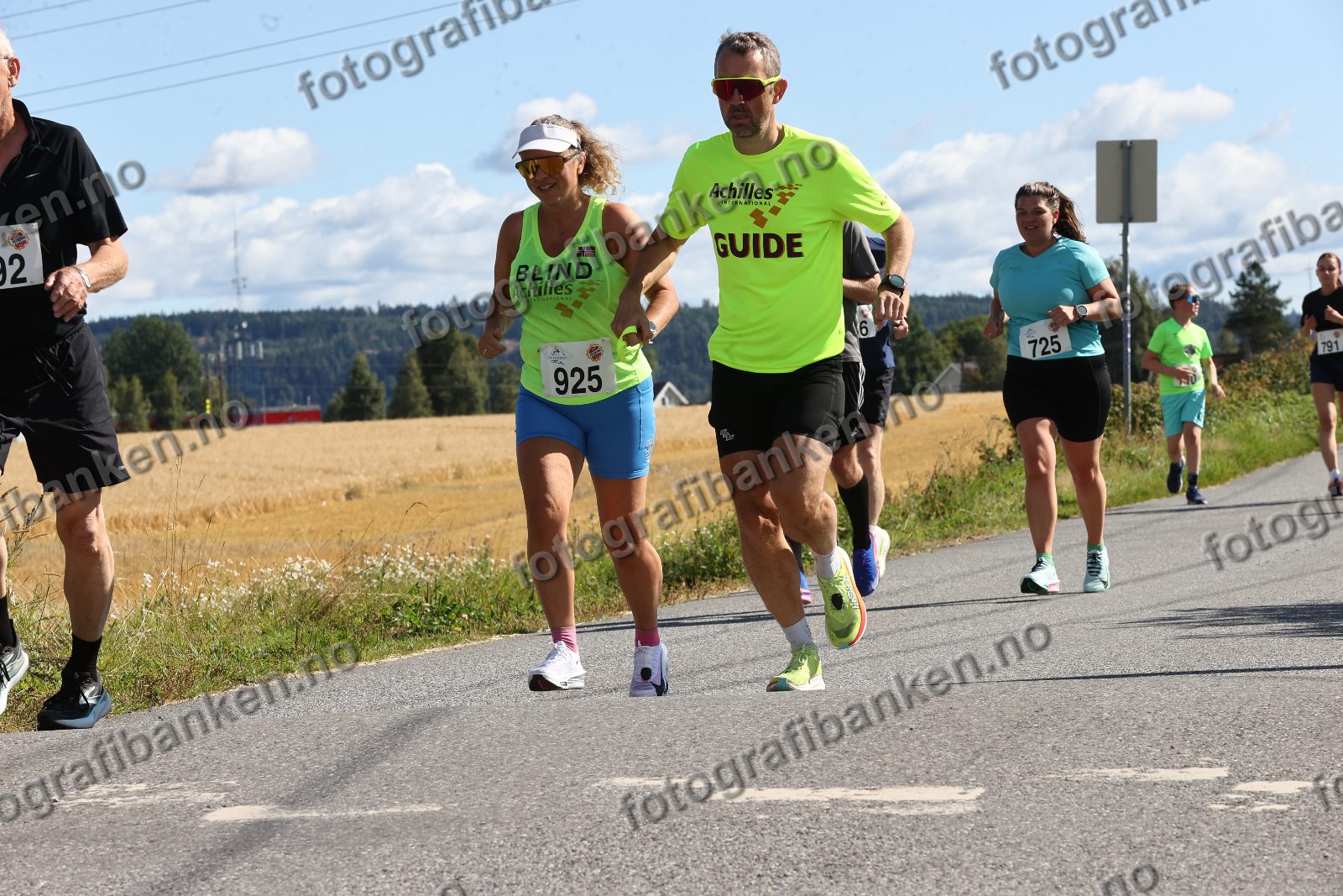 Camilla Berntsen (725) · Jenny Knudsen (791) · Elin Lippe Stavnes (925)