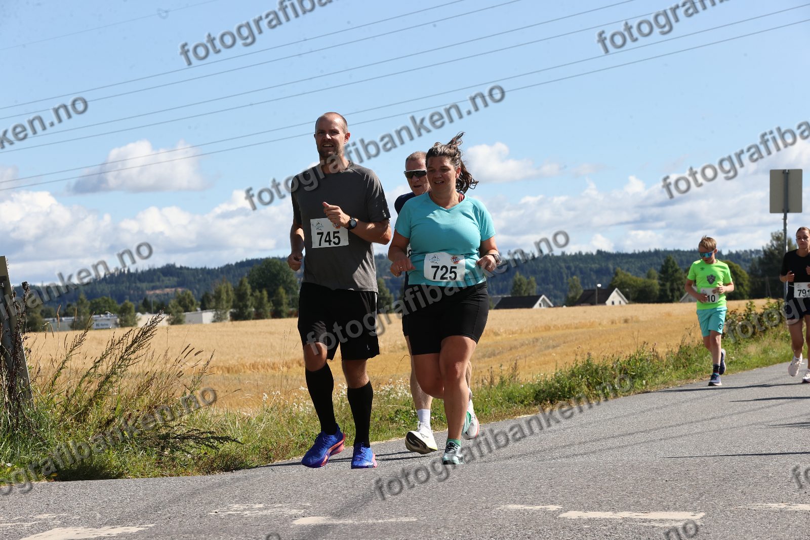 Camilla Berntsen (725) · Tommy Buksrud (745) · Jenny Knudsen (791)