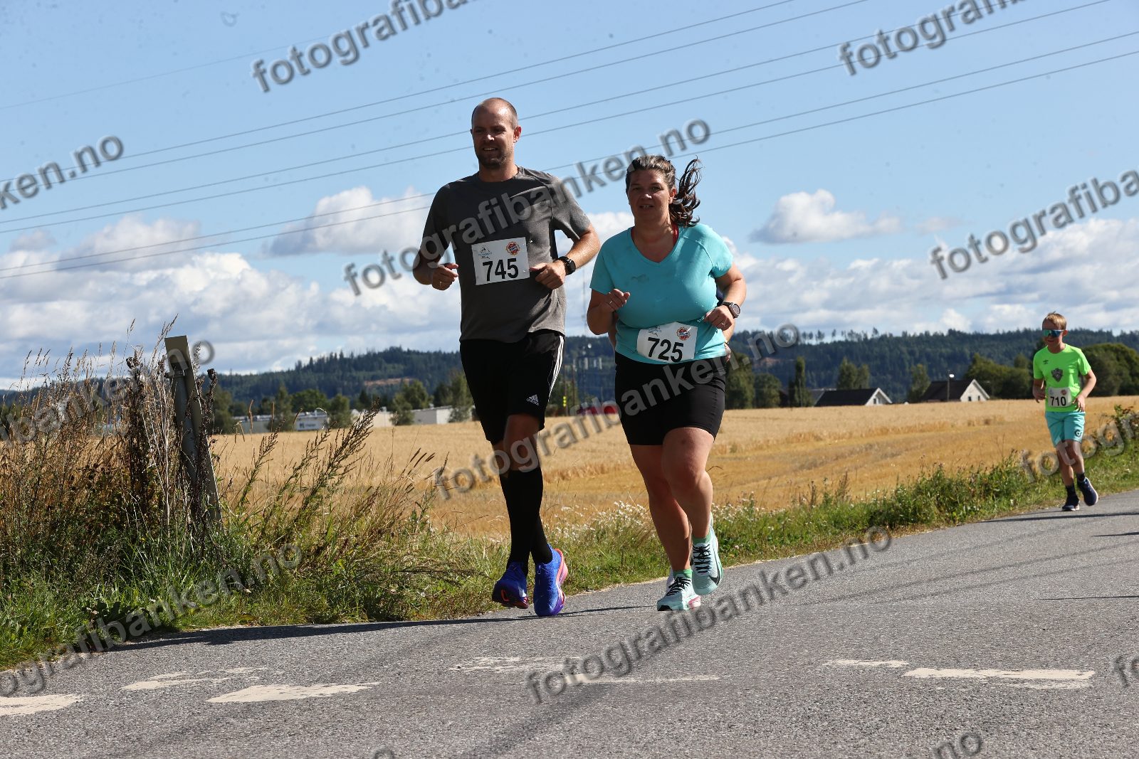 Magnus Durendahl Holum (710) · Camilla Berntsen (725) · Tommy Buksrud (745)