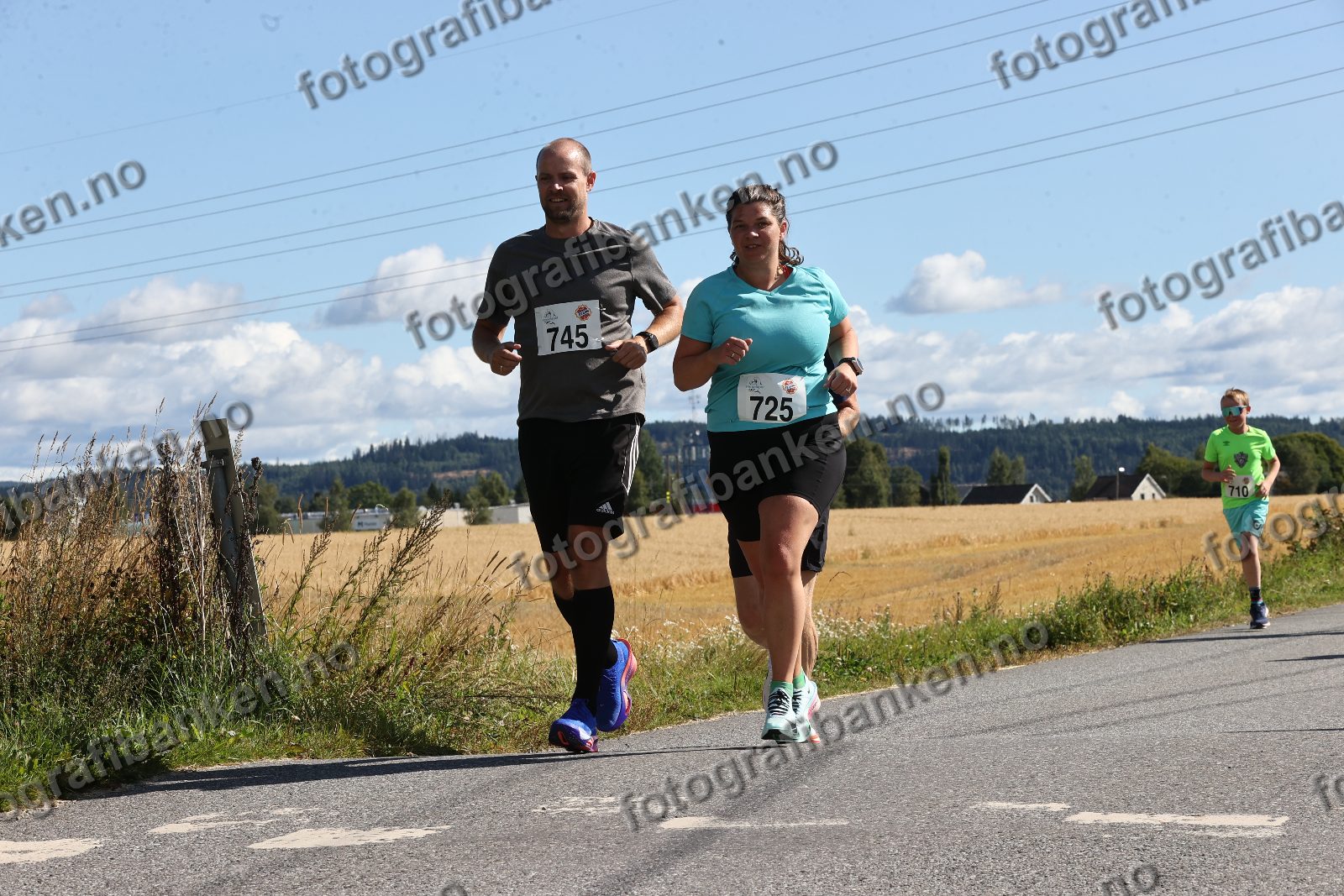 Magnus Durendahl Holum (710) · Camilla Berntsen (725) · Tommy Buksrud (745)