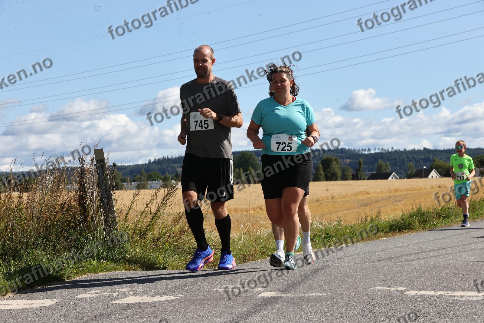 Magnus Durendahl Holum (710) · Camilla Berntsen (725) · Tommy Buksrud (745)