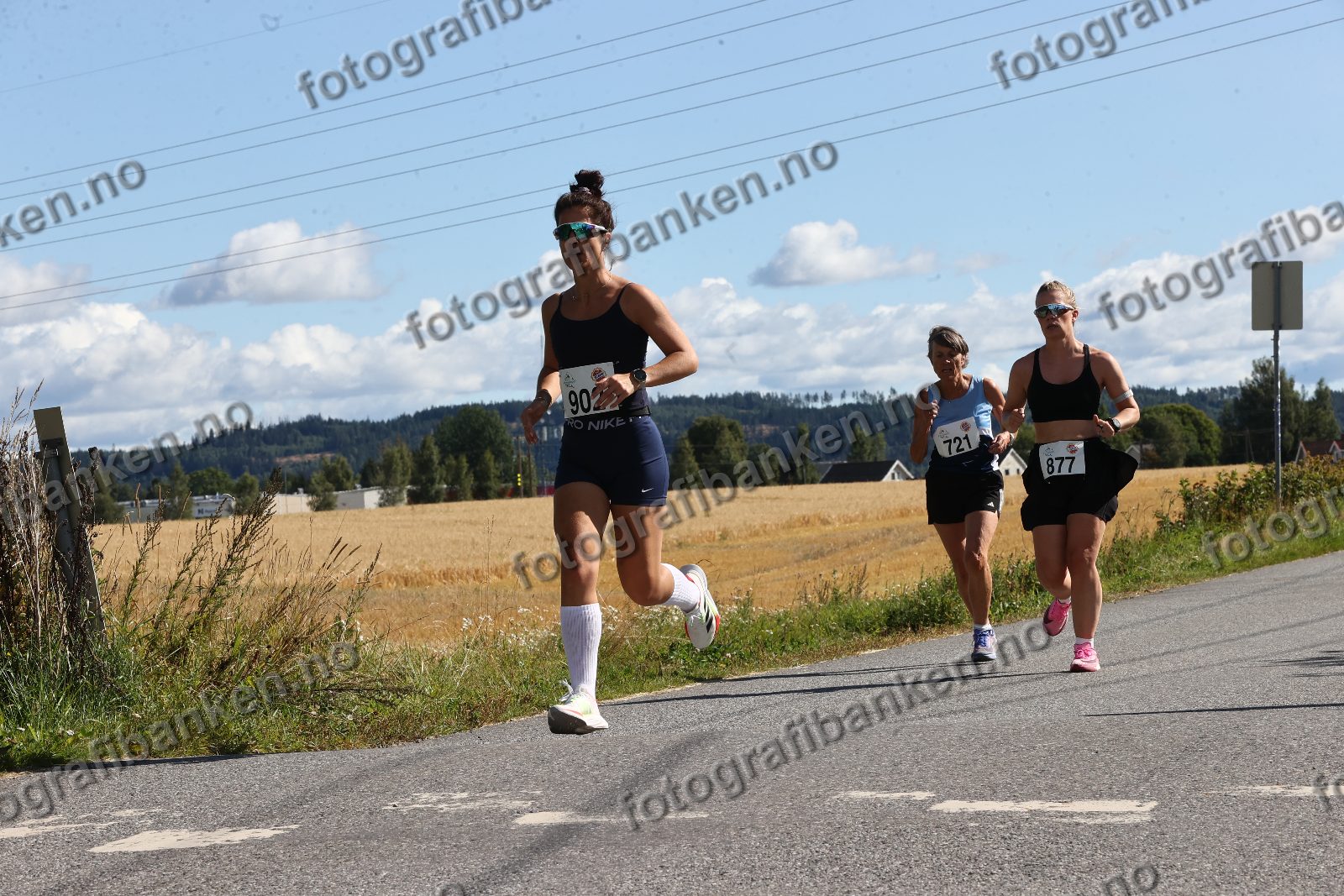 Anne Synnøve Rustad (721) · Maren Eline Høibråten (877)