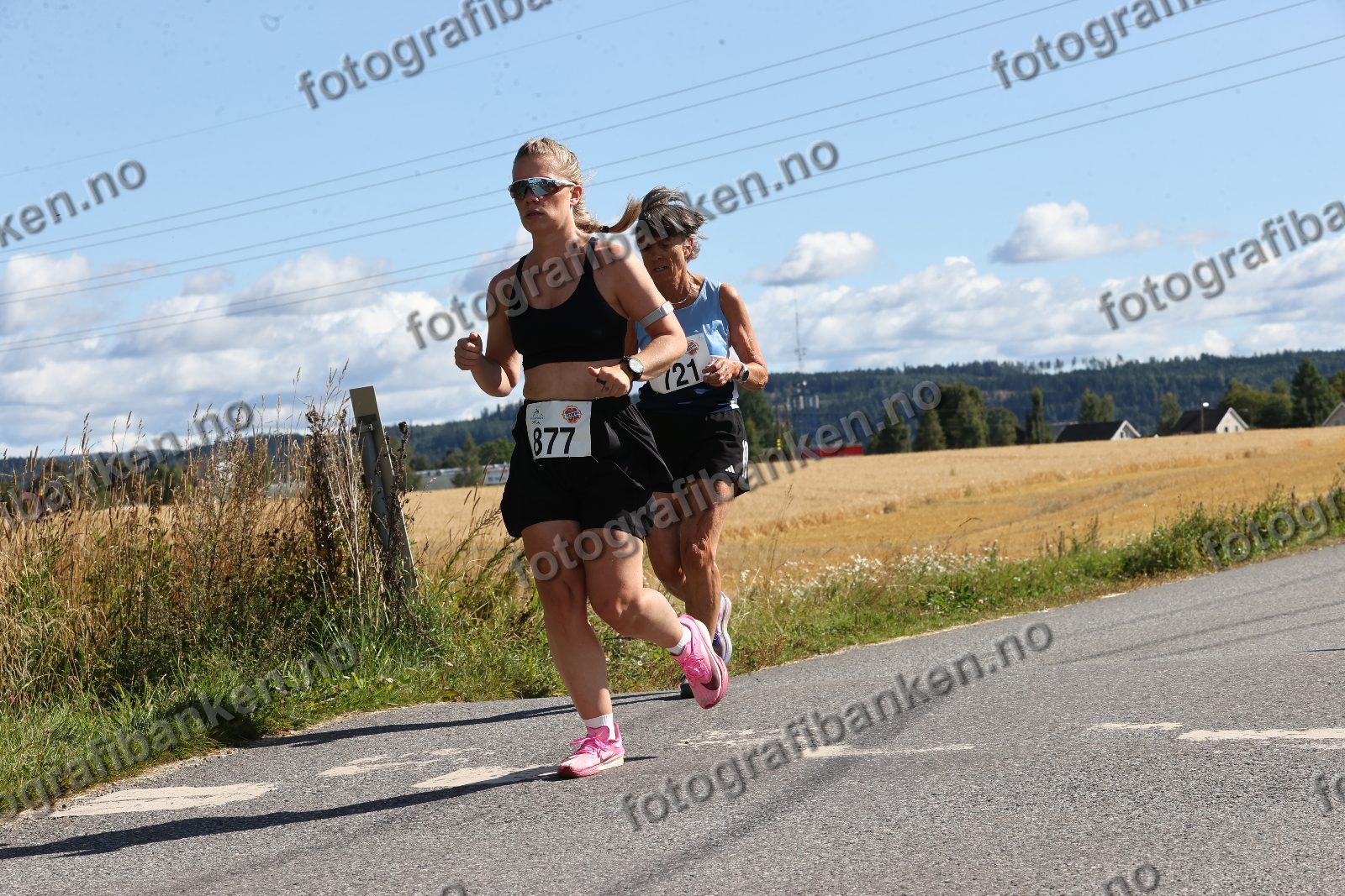 Maren Eline Høibråten (877)