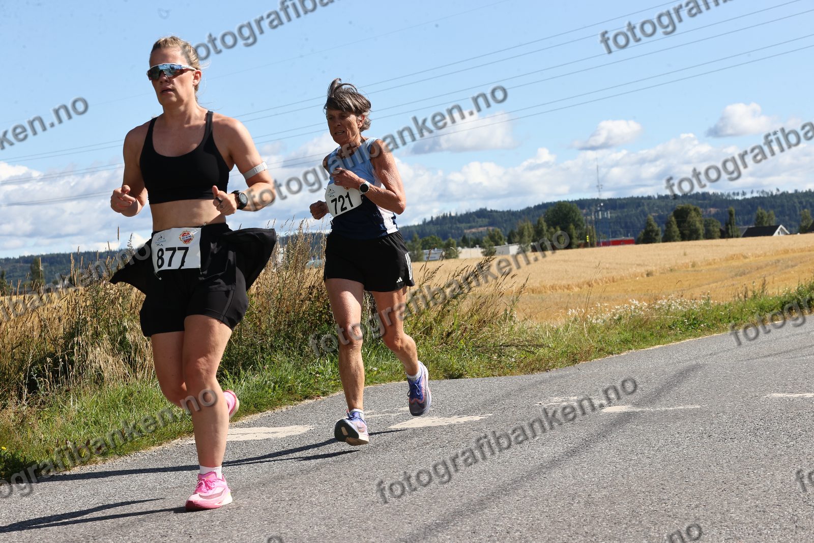 Anne Synnøve Rustad (721) · Maren Eline Høibråten (877)