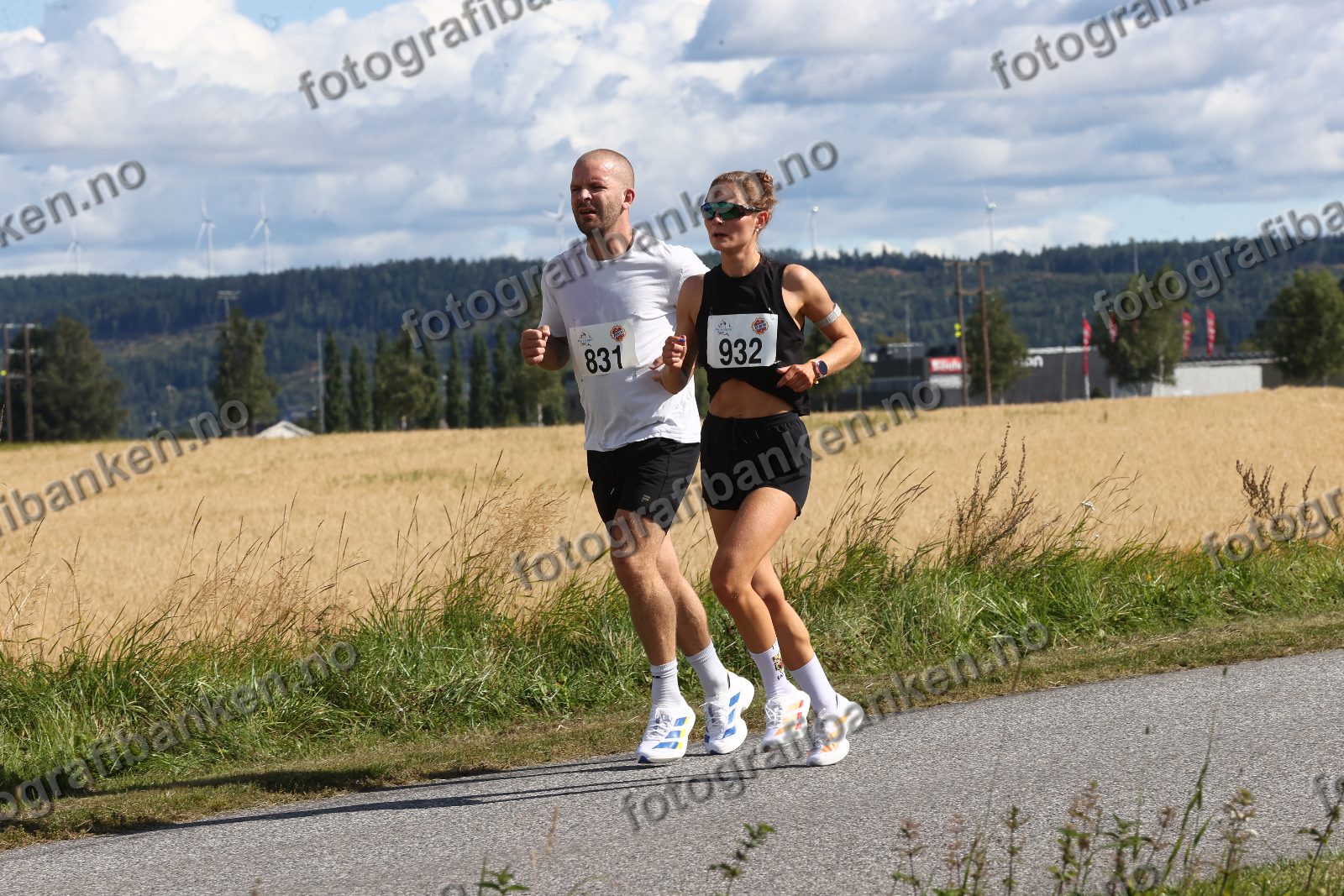 Willem Henninger (831) · Anna Hjortaas Prestby (932)