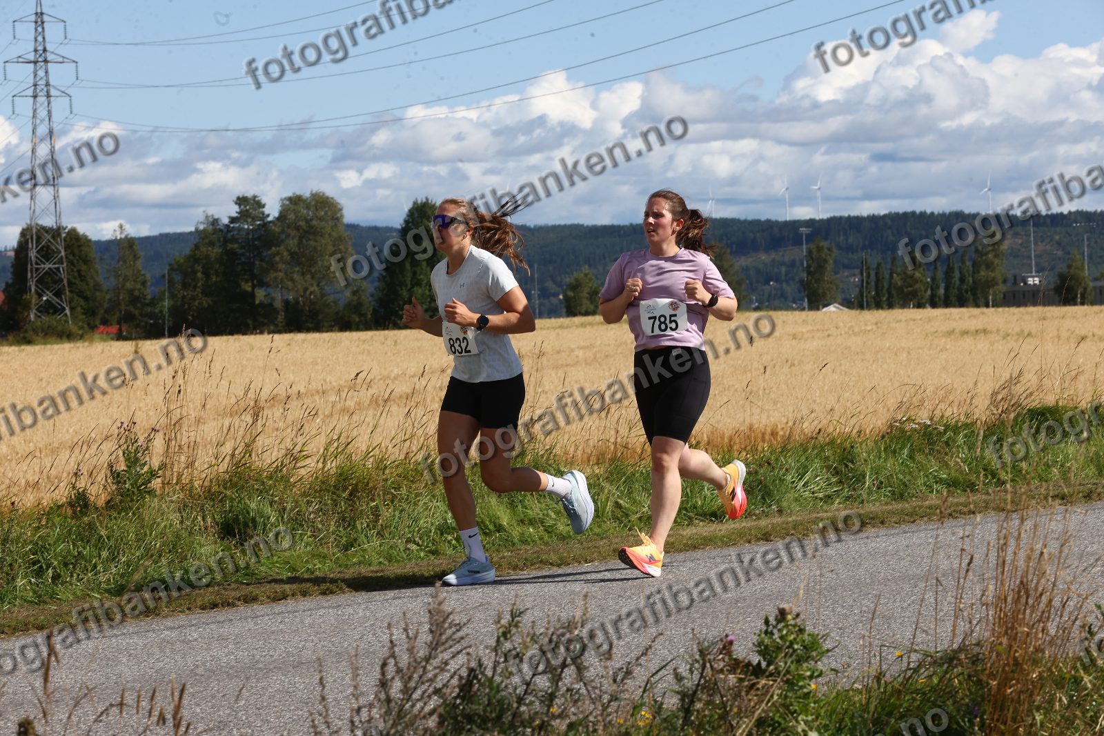 Maria Dahlgading (785) · Hedvig Nøtsund Carlsen (832)