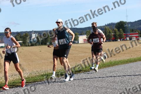 Mourad Touil (810) · Anette Bjerke (542) · Andre Østby (813)