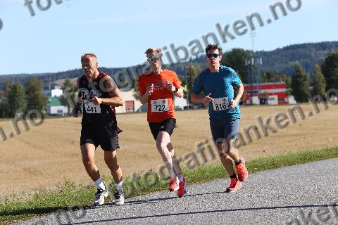 Tom Ljosåk (441) · Erik Damhus (816)