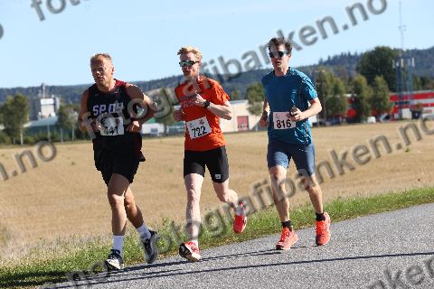 Tom Ljosåk (441) · Erik Damhus (816)