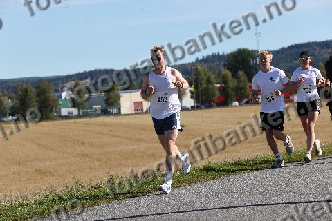 Christian Holst Kavli (453) · Torje Løland Berås (338) · Tone Lill Løland (765)