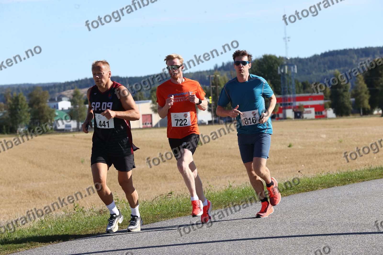 Tom Ljosåk (441) · Erik Damhus (816)