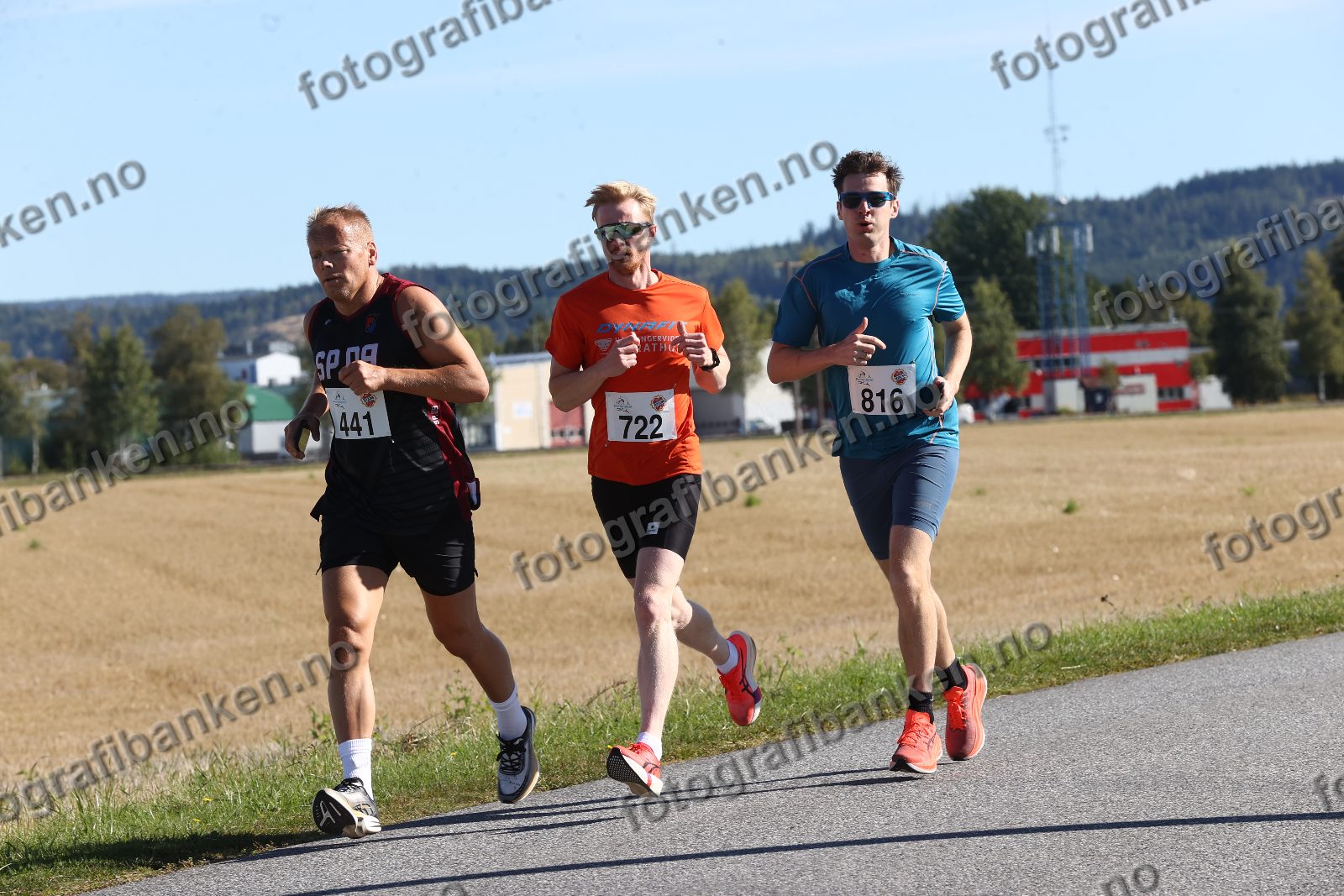 Tom Ljosåk (441) · Erik Damhus (816)
