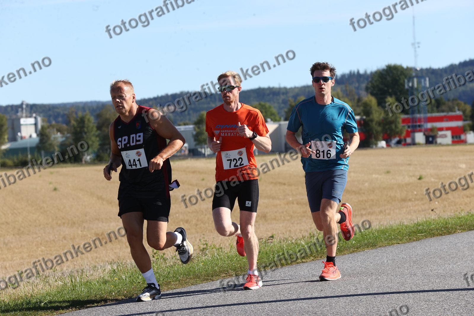 Tom Ljosåk (441) · Erik Damhus (816)
