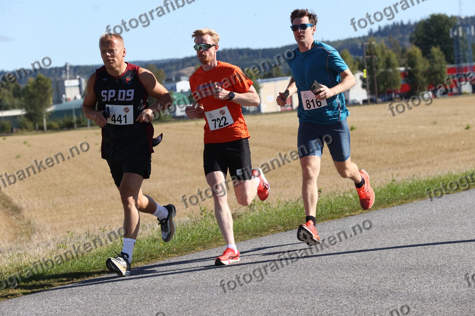 Tom Ljosåk (441) · Erik Damhus (816)